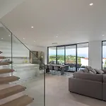 Manatis Mit Pool Villa *