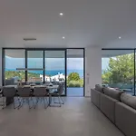 Manatis Mit Pool * Vrbnik (Primorje-Gorski Kotar)