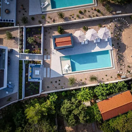 Manatis Mit Pool * Vrbnik (Primorje-Gorski Kotar)