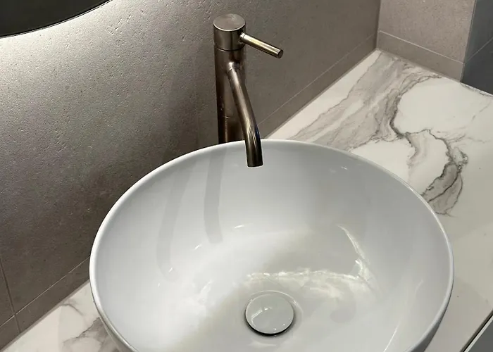 Manatis Mit Pool Vrbnik (Primorje-Gorski Kotar)