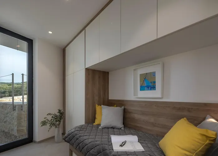 Manatis Mit Pool * Vrbnik (Primorje-Gorski Kotar)